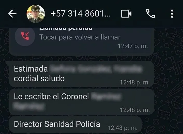 Este chat es una de las estafas que ha alertado la Policía de Colombia.